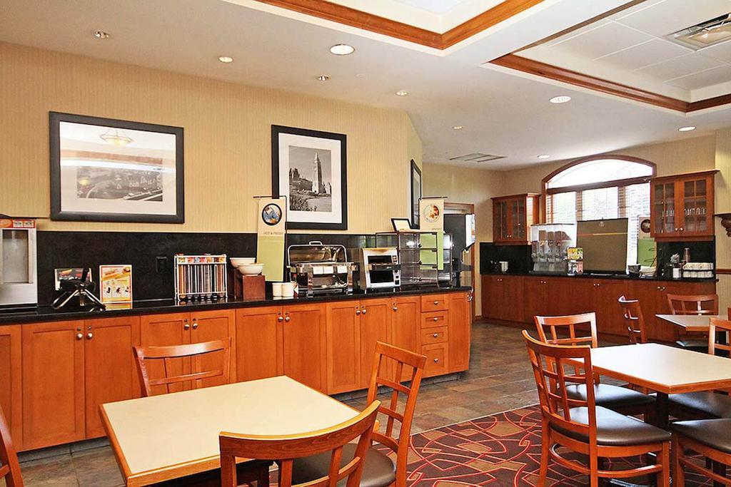Fairfield Inn & Suites By Marriott Ottawa Kanata Екстериор снимка