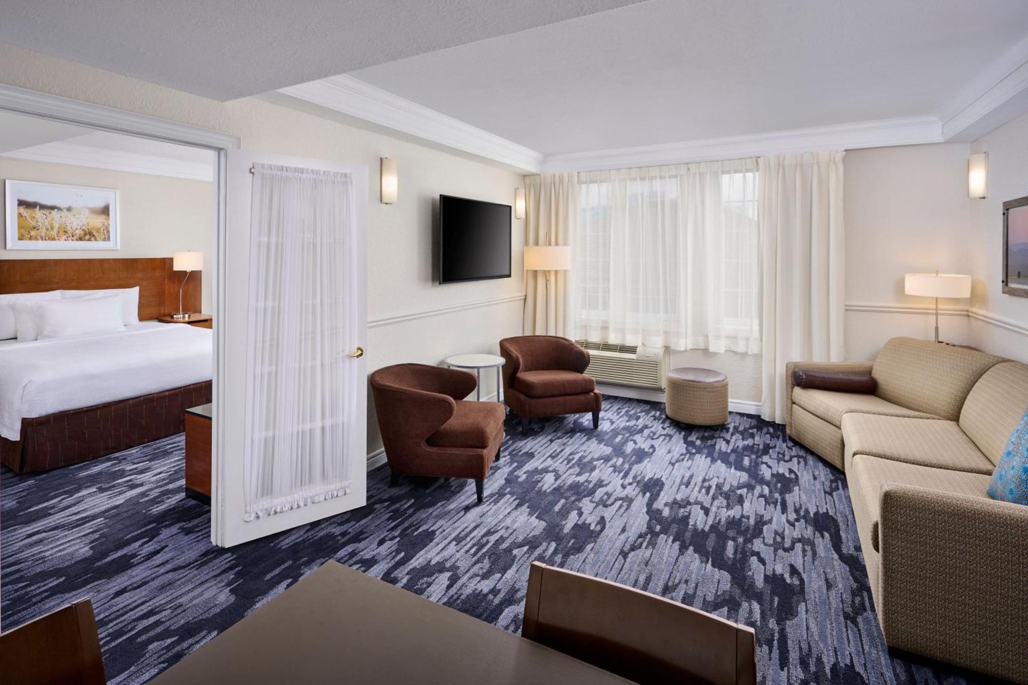 Fairfield Inn & Suites By Marriott Ottawa Kanata Екстериор снимка