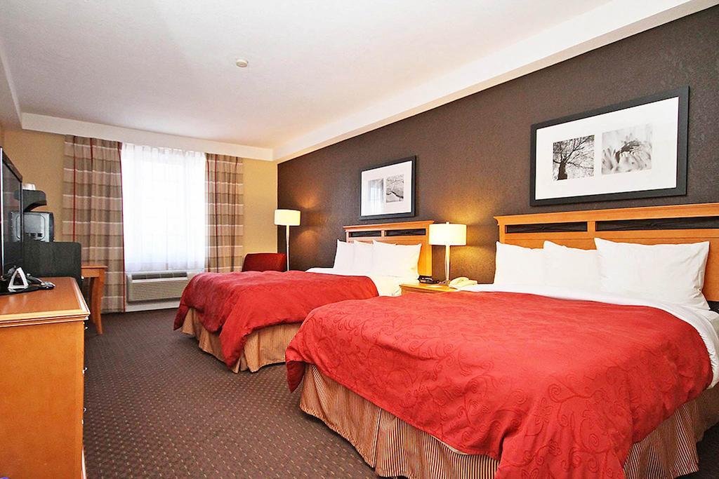 Fairfield Inn & Suites By Marriott Ottawa Kanata Стая снимка